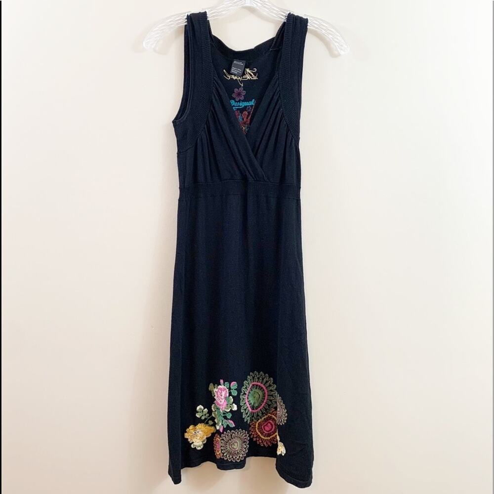 Desigual Sleeveless Floral Embroidered Black Knit Dress